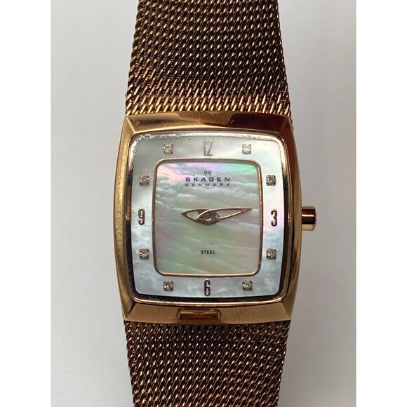 Skagen All Steel Womens Watch 21mm Mother of Pearl-Rose Gold New Battery WR3ATM - Picture 8 of 11